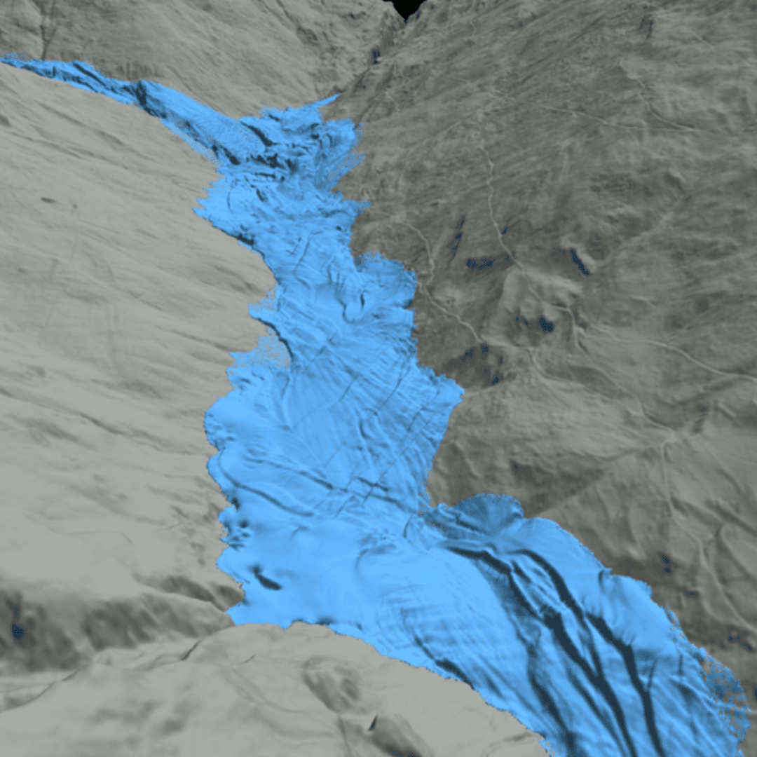 Eine 3D-gerenderte topografische Karte, die einen Gletscher in leuchtendem Blau zeigt, der durch eine graue Berglandschaft fließt, wobei die zerklüftete Oberfläche des Gletschers und sein Weg durch das Tal hervorgehoben werden.